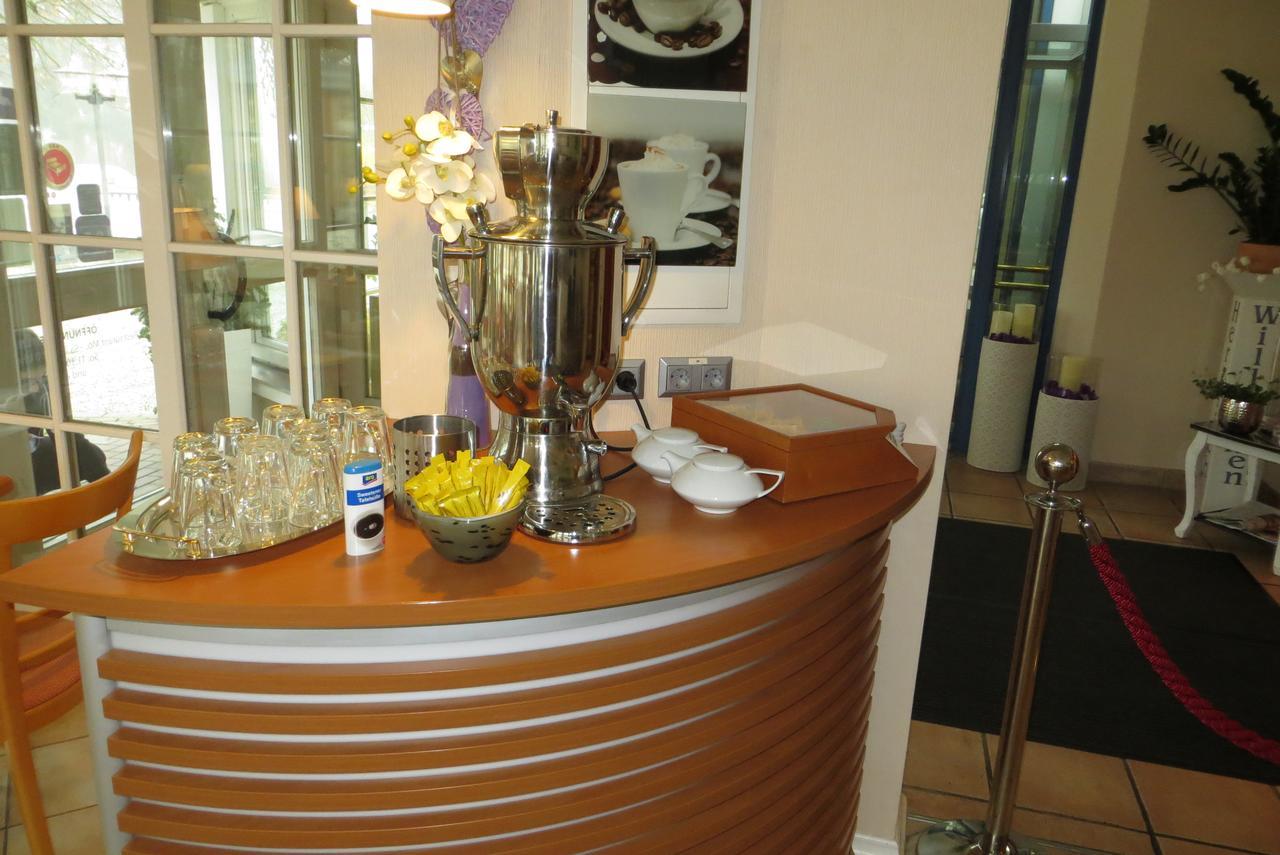 Burghotel Muenzenberg Экстерьер фото